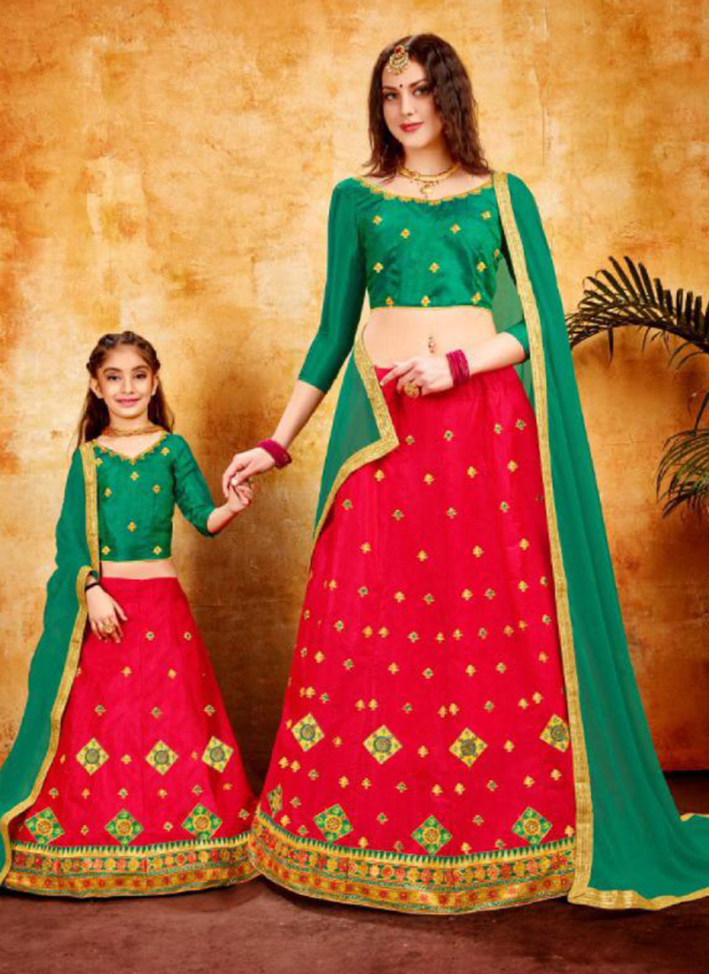 mom and daughter chaniya choli