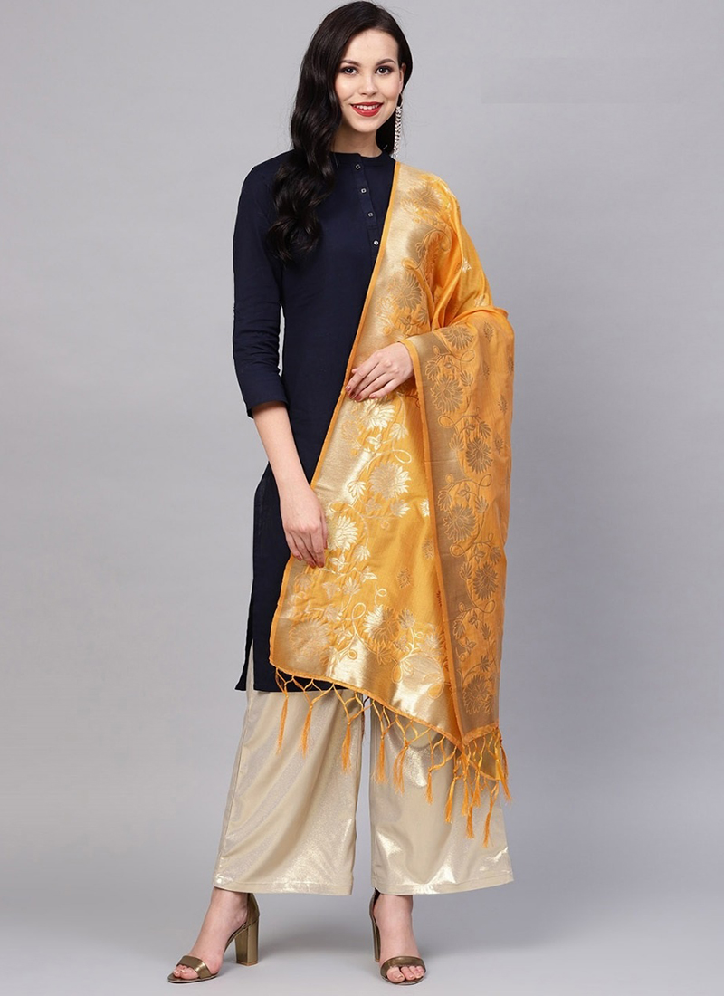 bridal banarasi dupatta