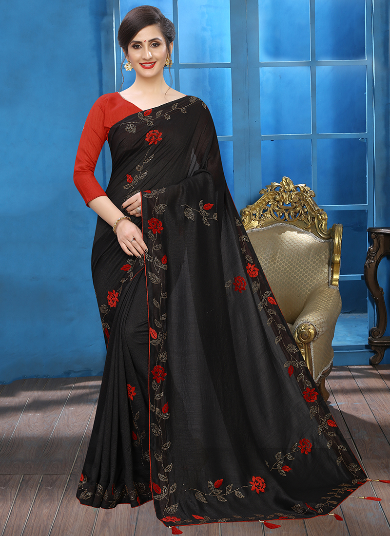 designer new fashion saree