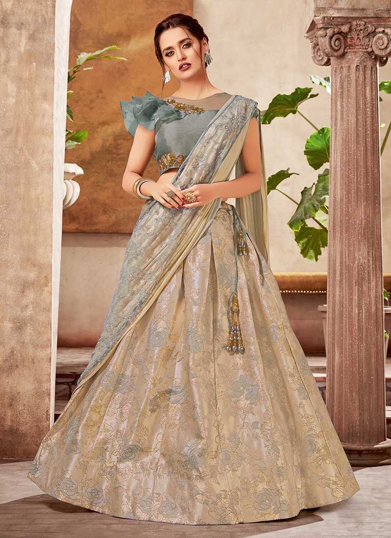 how to wear lehenga for reception