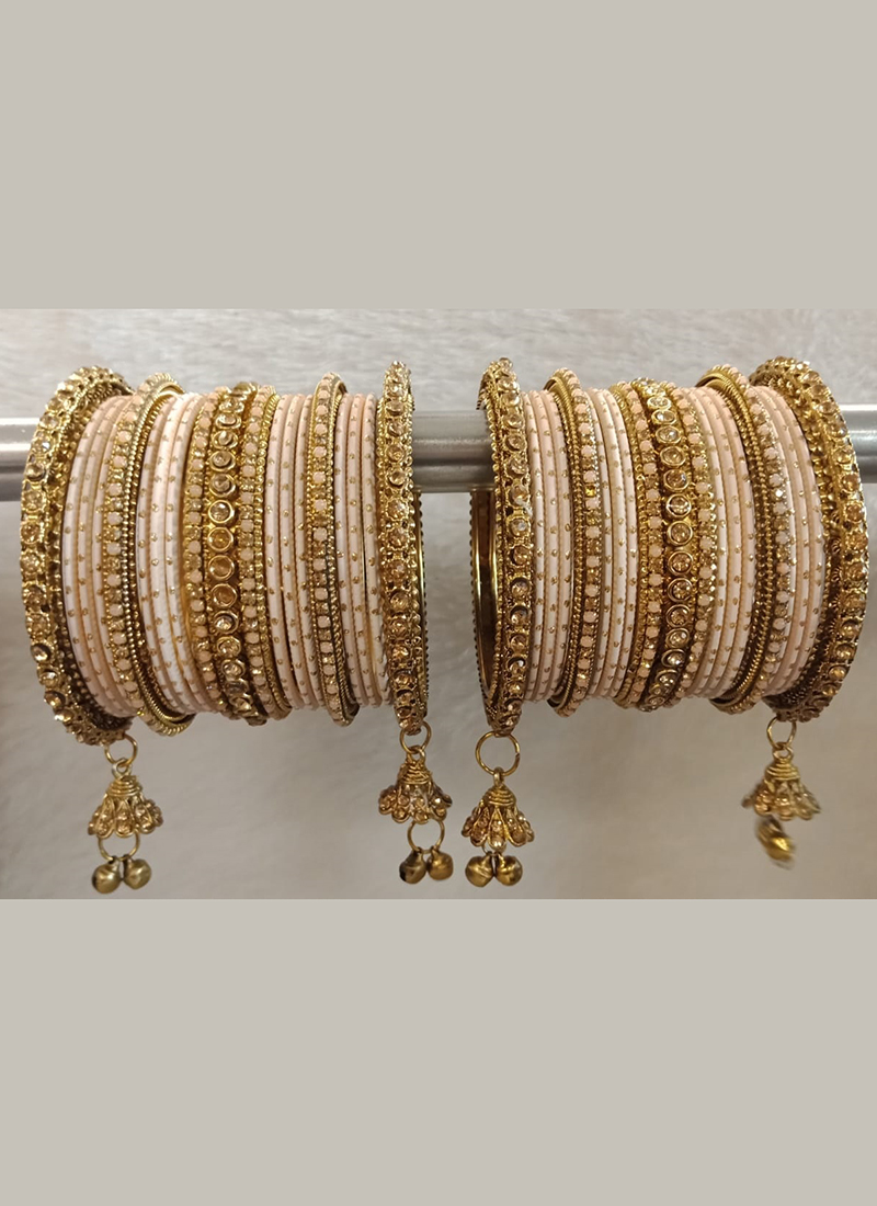 bangles peach colour