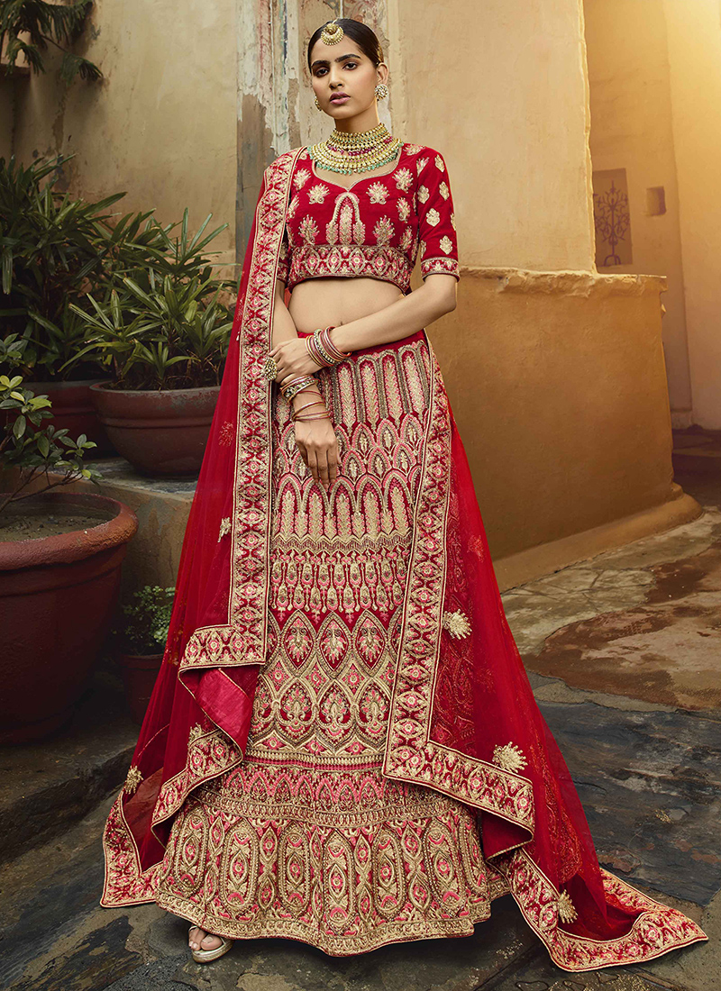 Pink velvet bridal lehenga choli 8304  Bridal lehenga choli, Designer bridal  lehenga choli, Lehenga choli wedding