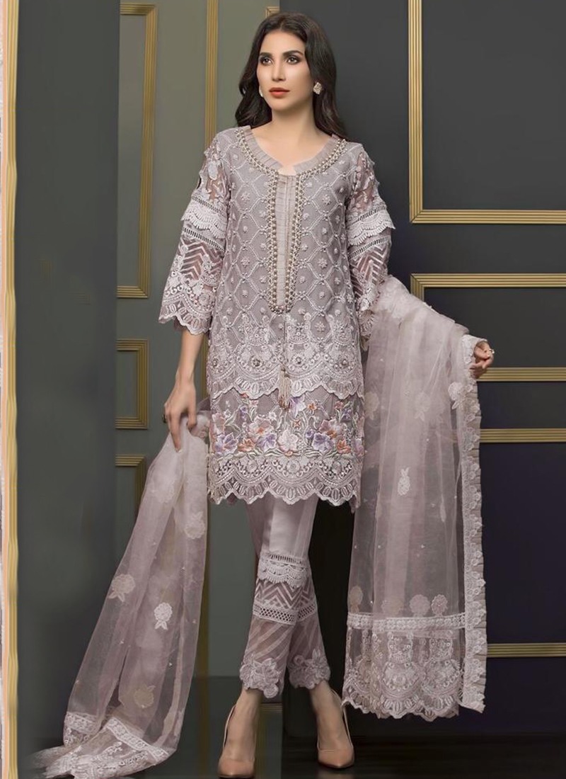 Shree Fab New Designer Heavy Embroidery Work Pakistani Suits Collection ...