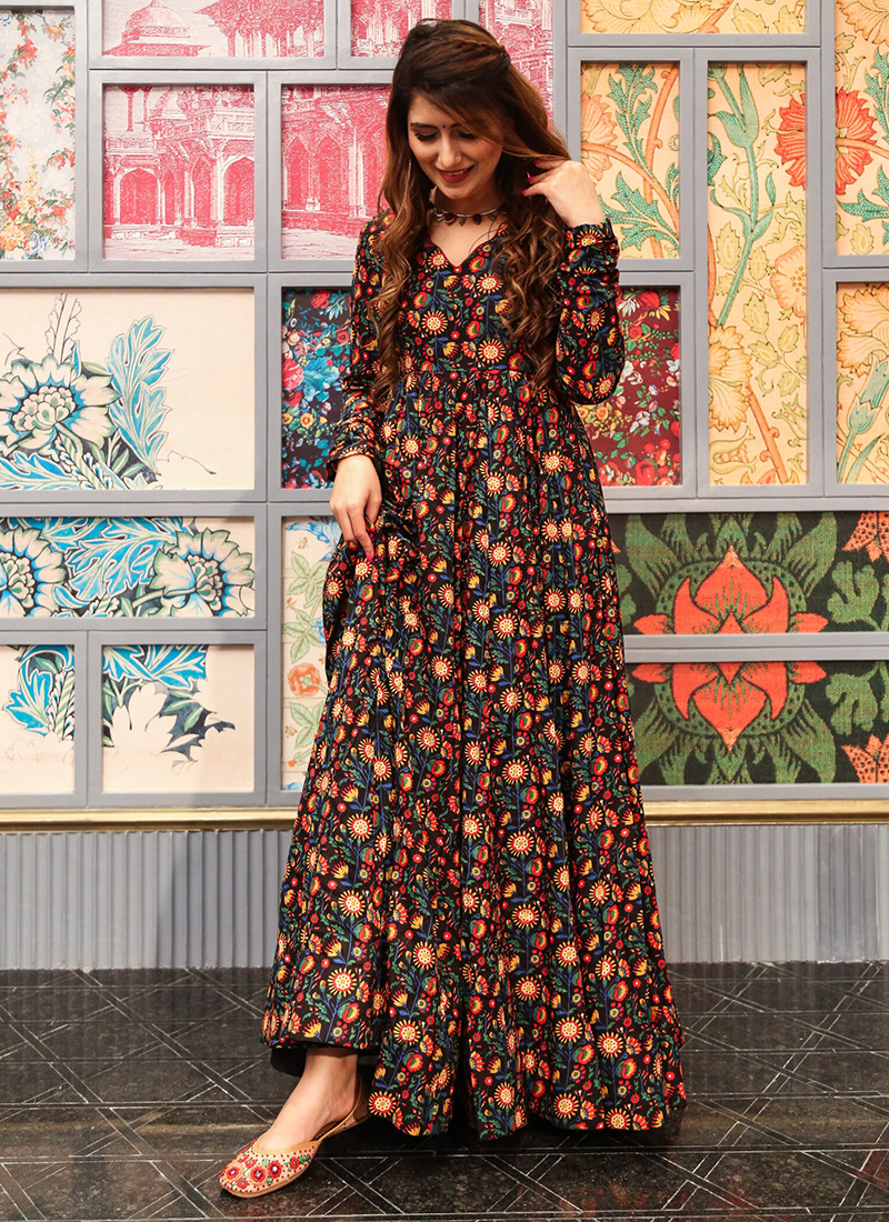 Rent Elongated Sleeves Full Length Gown Online