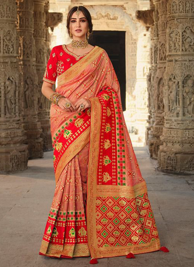 Stylish Banarasi Silk Saree With Contrast heavy Work Blouse Piece