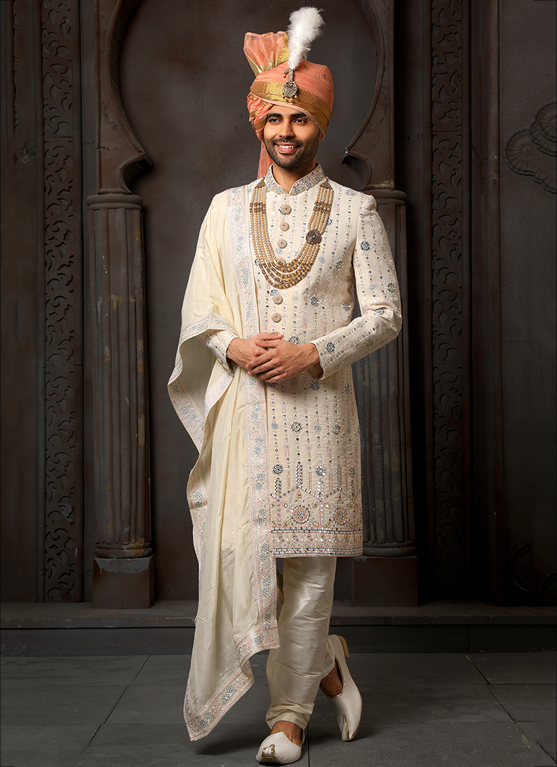 Pinterest | Salwar suits party wear, Punjabi suits, Punjabi girls