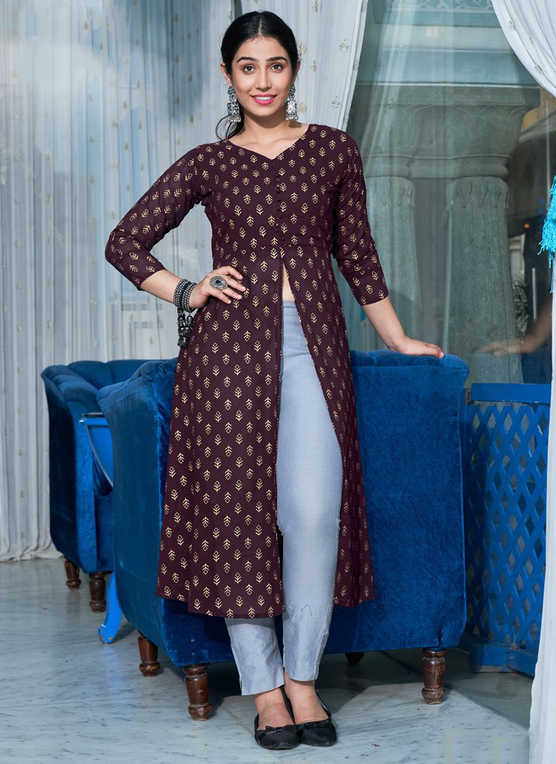 9048 : Philadelphia Blue | Pair Of Cotton Key-Hole Kurti + Cotton Ankle  Pants With Pockets | With Intricate Embroideries – YUVA®