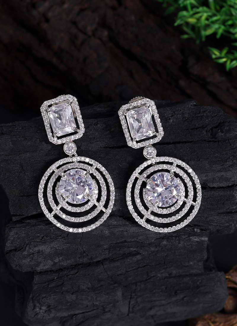 Party Wear Radiant Cut VVS Moissanite Diamond Stud Earrings at Rs 7000/pair  in Surat