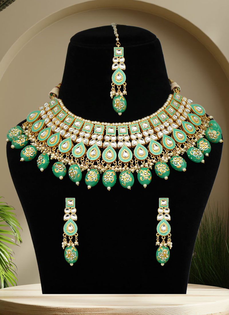 Buy Rama Green Kundan Choker Wedding Necklace Set Online From