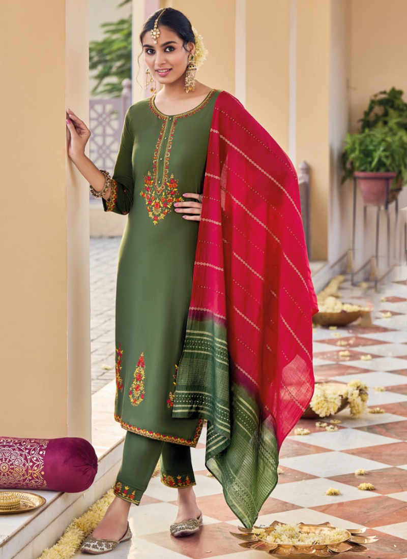 Gulnaaz Silk Wholesale Readymade Salwar Suits 6 Pieces Catalog Catalog