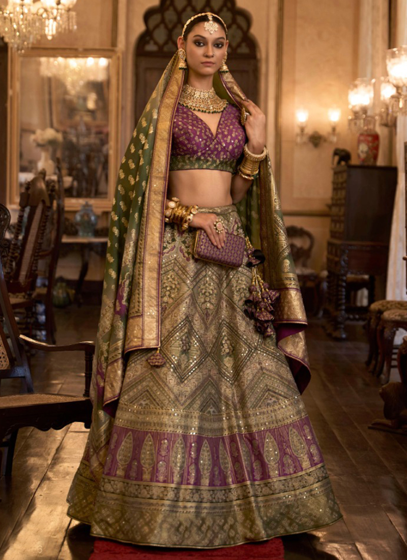 Shop Online Off-White Printed Silk and Organza Lehenga with Aari Work –  Pure Elegance