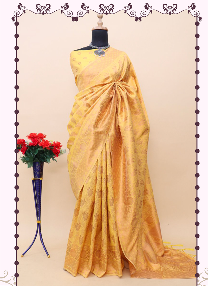 Premium Kubera Pattu Soft Silk Saree With Yellow and Sapphire Blue Col –  patilestore