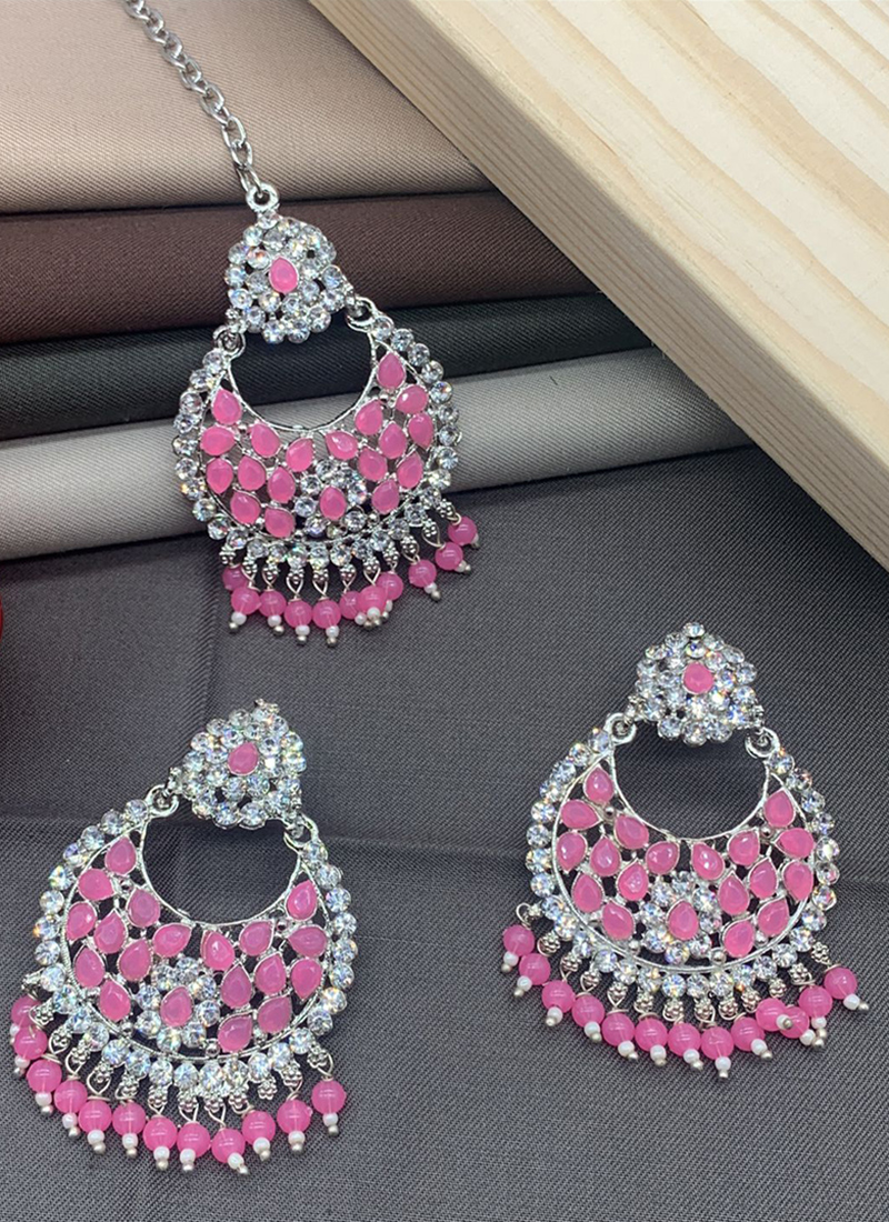 Buy Light Peach Silver Tone New Earrings With Maang Tikka Online