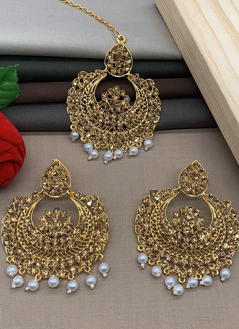 Long chain AD and self gold infinity design earrings – Odara Jewellery