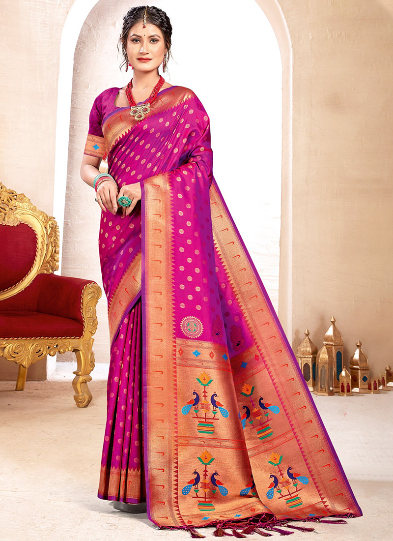 Buy online Contrast Bordered Paithani Saree With Blouse from ethnic wear  for Women by Catchy Forever for ₹2049 at 75% off | 2023 Limeroad.com
