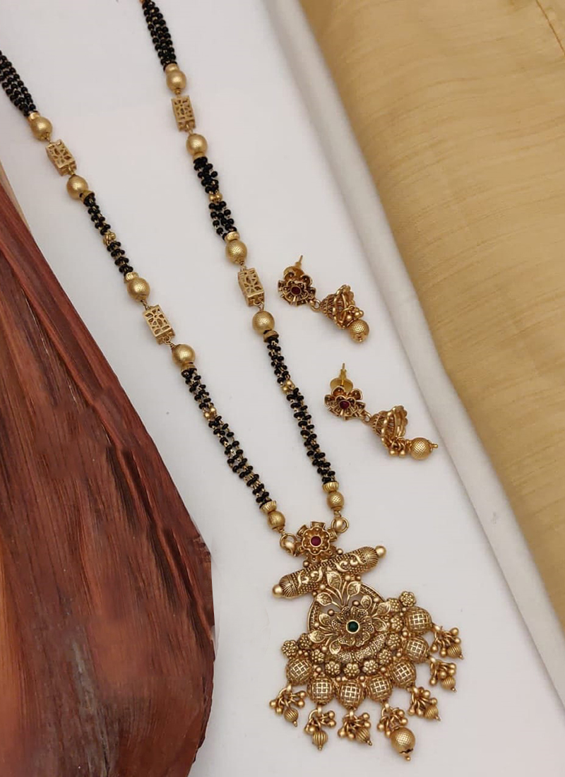 Mangalsutra set on sale gold design