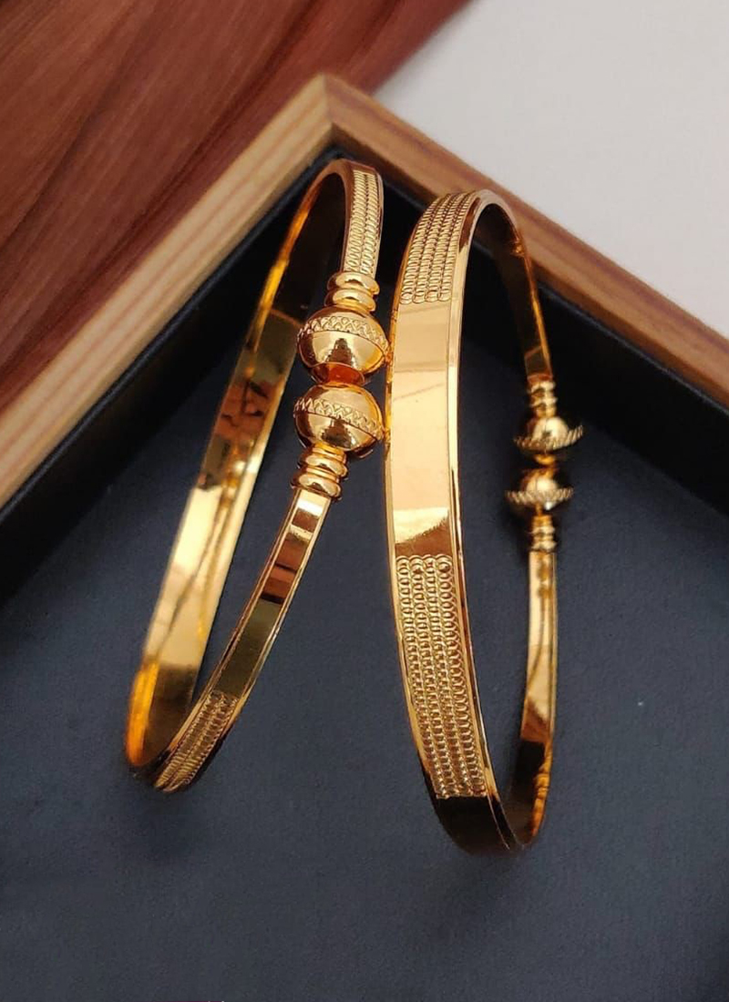 Best design of gold bracelet for female – Cadi Jewelry