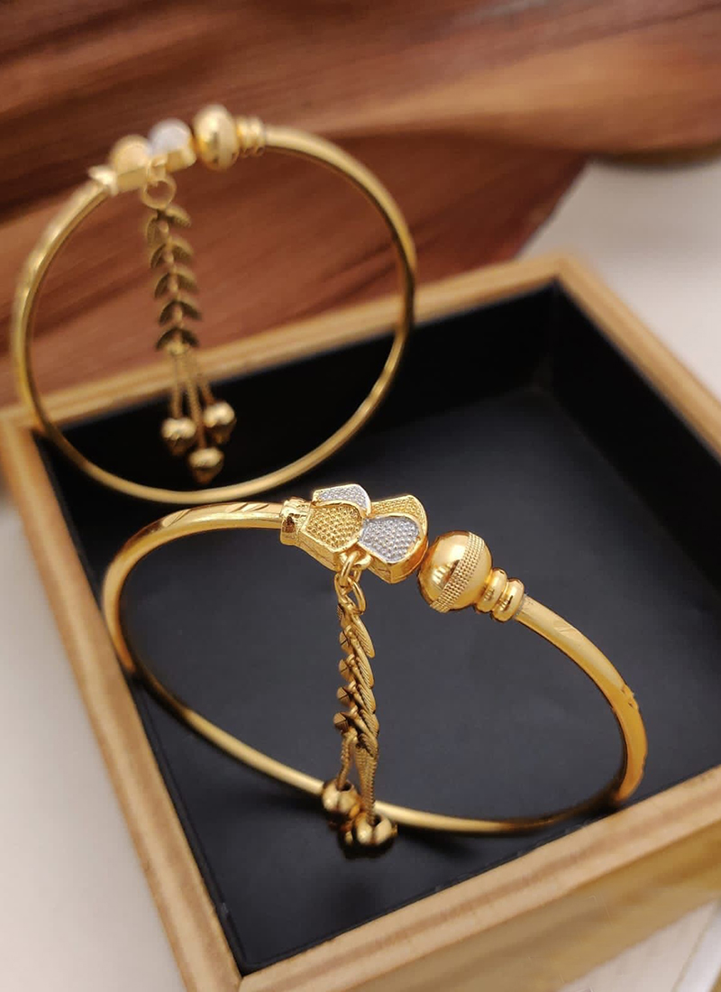 Jewelry Bracelets Fashion Minimalist Style Simple Female Personality  Butterfly Inlaid Diamond Bracelet Bracelet 4PCS Set Of Bracelets  Accessories for Women - Walmart.com