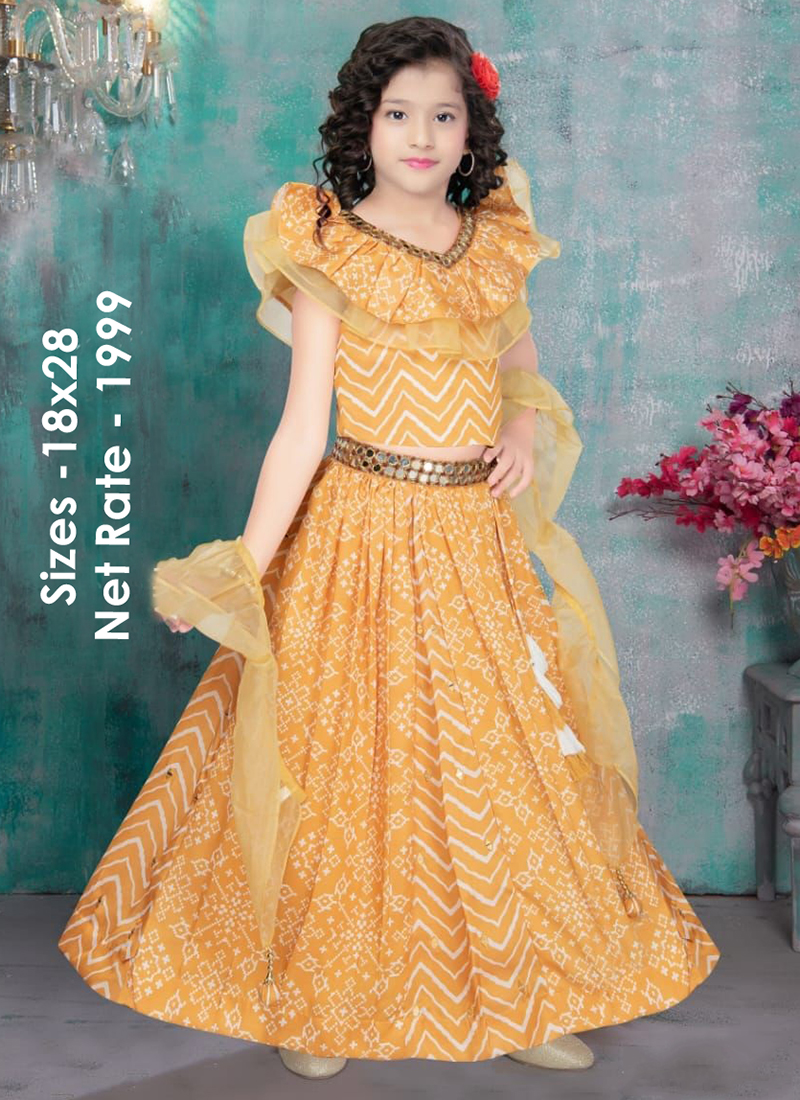 Amazon.com: Chandrakala Kids Lehenga Choli Set for Girls Indian Traditional  Striped Ethnic Wear Dress Skirt Tops-6-18 Months, Black-L (KL103BLA1):  Clothing, Shoes & Jewelry