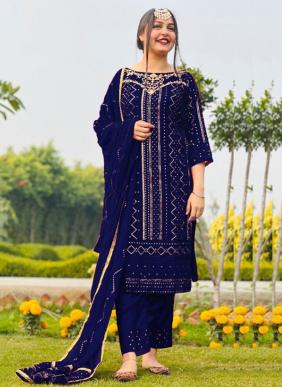 latest pakistani suit