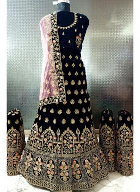 (Set Of 4 Pcs) Navy Blue Velvet Wedding Wear Embroidery Work Lehenga Choli