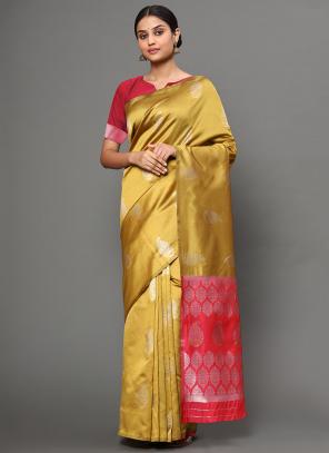 Golden Banarasi Silk Party Wear Weaving Saree