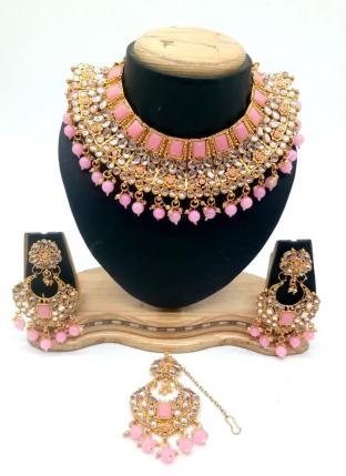 Light Pink Kundan And Stone Multi Piece Necklace Set