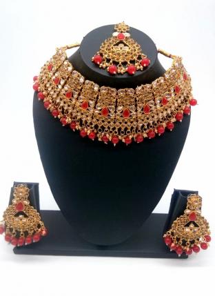 Red Beautiful Stone And Kundan Studded Bridal Necklace Set
