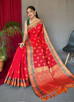 Red Patola Silk Traditional Wear Weaving Saree