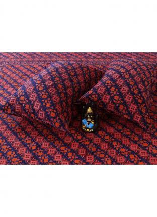 95*108 Gajri Cotton Winter Wear Block Print Bedsheet With Pillow Cover