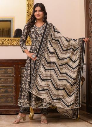 Black Muslin Diwali Wear Printed Readymade Salwar Suit