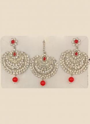 Red Chandbali Design Stone Studded Earrings With Maang Tikka