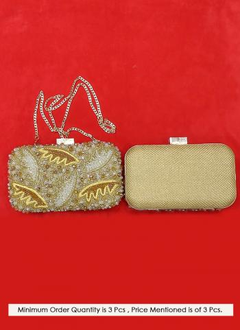 2021y/November/27881/Pearls-Studded-Golden-Clutches-825ggg.jpg