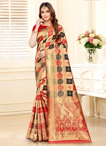 2022y/August/33994/Red-Banarasi-Silk-Traditional-Wear-Weaving-Saree-VEDIKA-20006.jpg