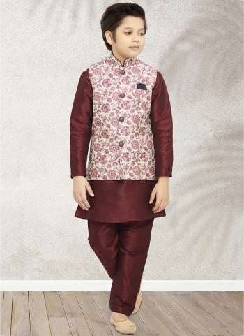 2022y/December/37066/Pista-green-Art-Banarasi-Silk-Traditional-Wear-Printed-Kids-Kurta-Pajama-With-Jacket-207.jpg