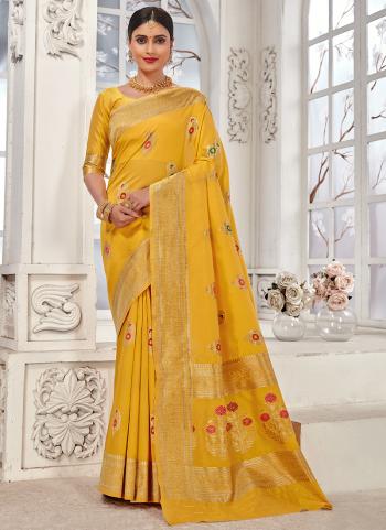 2022y/July/33568/Yellow-Banarasi-Silk-Festival-Wear-Weaving-Saree-MADHURAMSILK-4707.jpg