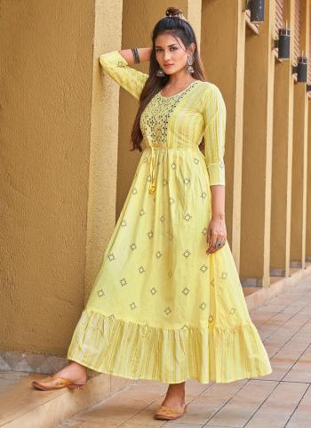 2022y/September/35029/Yellow-Cotton-Casual-Wear-Embroidery-Work-Gown-SIZZLING-1008.jpg