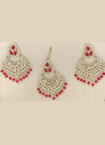 2022y/September/35399/Red-Pasa-Design-Diamond-Studded-Earrings-With-Maang-Tikka-17490-7.jpg