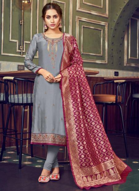 churidar with banarasi dupatta