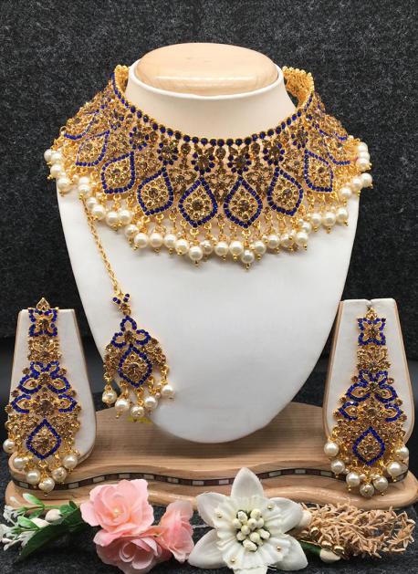 Blue Diamond Grand Design Necklace Set 