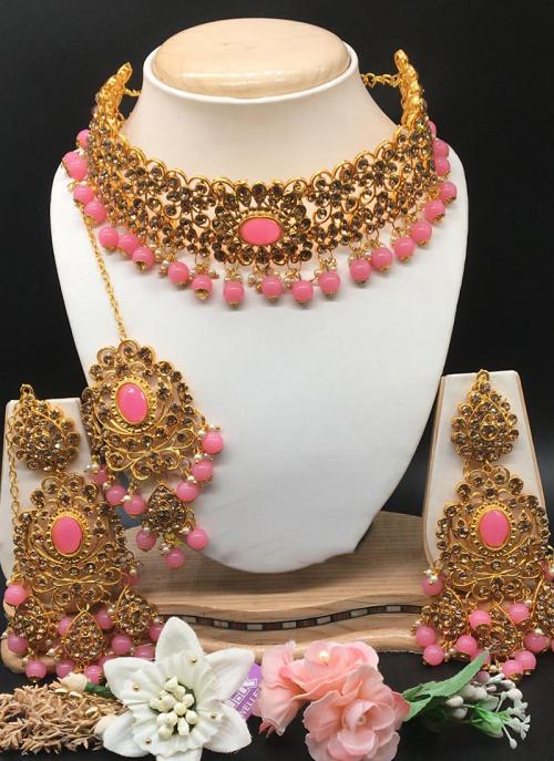 Pink Necklace Set Online Collection 