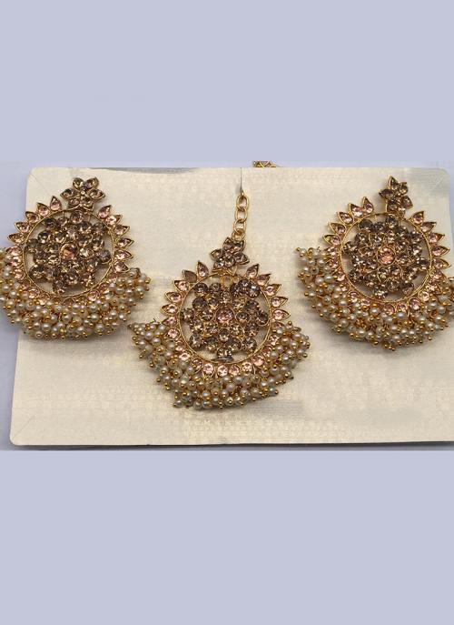 Buy Maang Tikka And Earrings Set Online – Gehna Shop