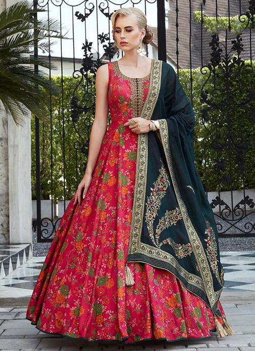 gown hand style