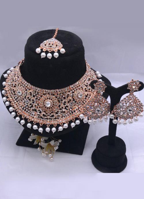 Traditional Design Wedding Necklace Set 