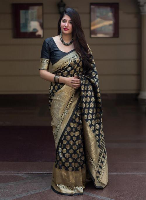 black banarasi saree for wedding