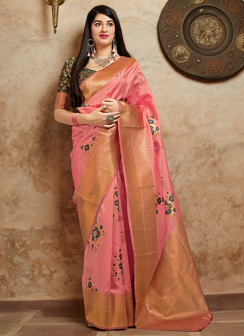 Buy Delightful Wedding Wear Pink Banarasi Silk Weaving Saree Online