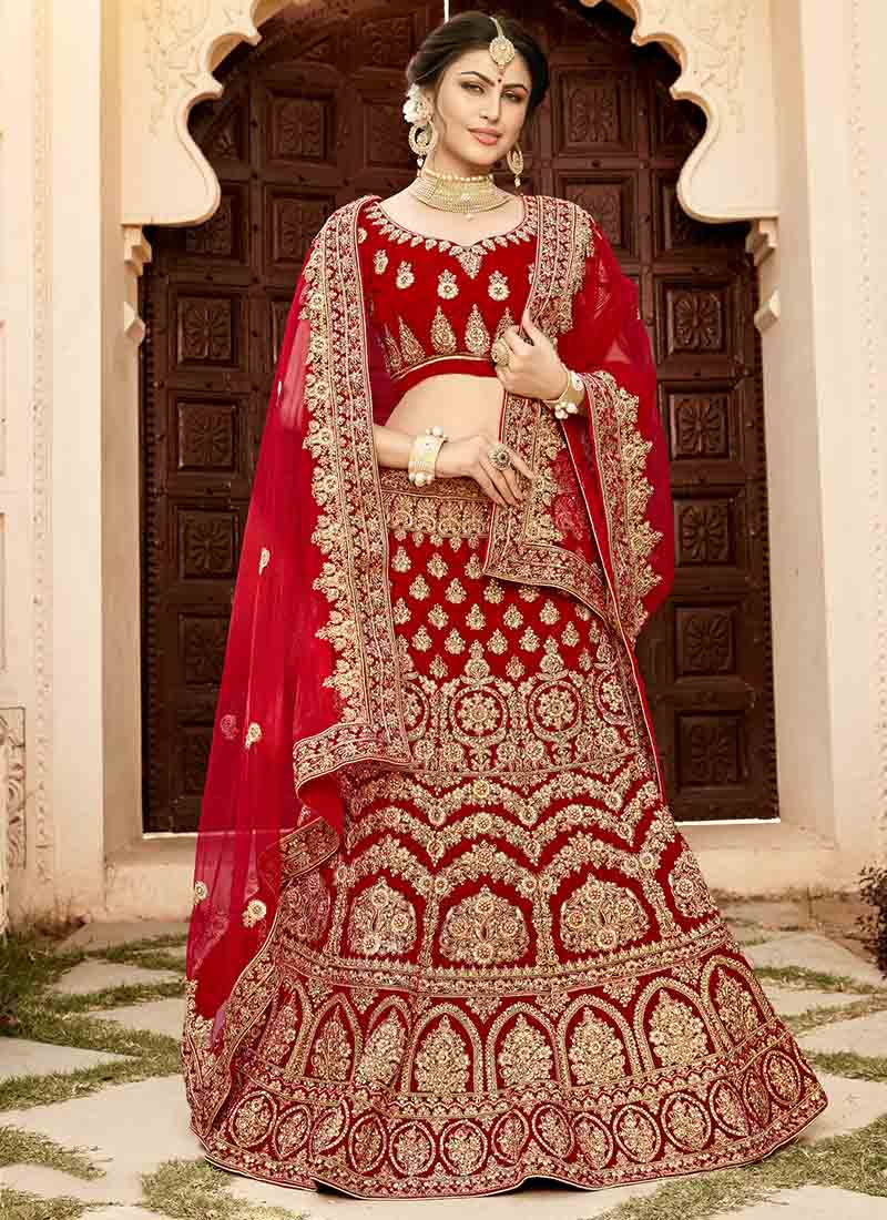hand work bridal lehenga